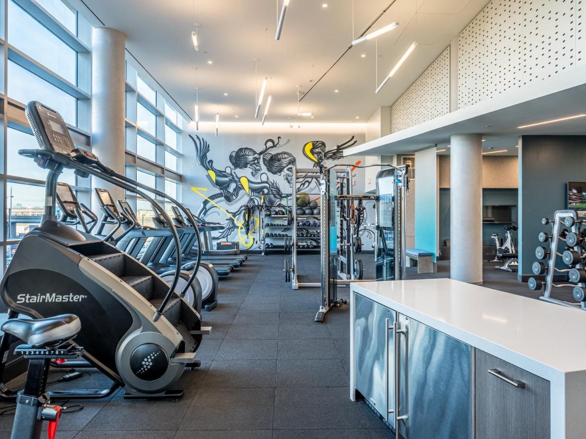 Global Luxury Suites Crystal City Arlington Extérieur photo
