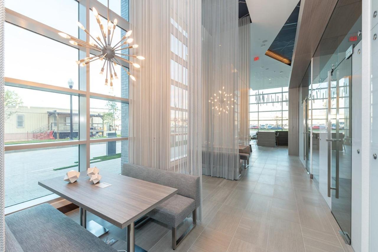 Global Luxury Suites Crystal City Arlington Extérieur photo